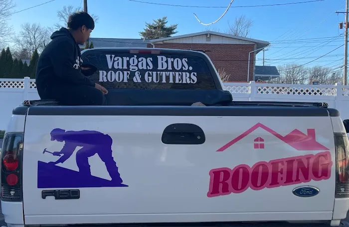 Vargas Bros Roof & Gutters LLC Picture 4
