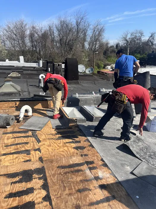 Vargas Bros Roof & Gutters LLC Picture 2