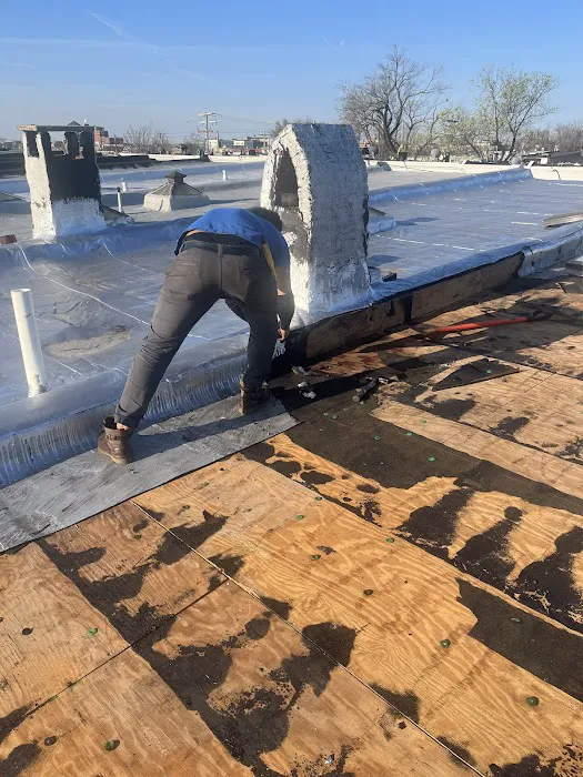 Vargas Bros Roof & Gutters LLC Picture 7