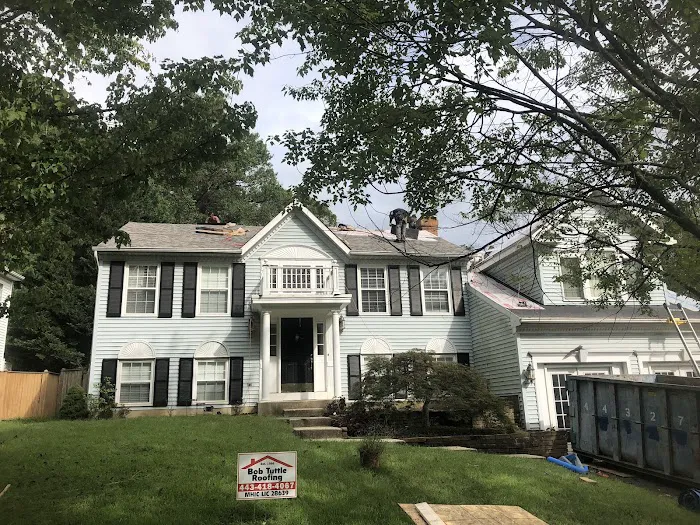 Bob Tuttle Roofing Picture 3