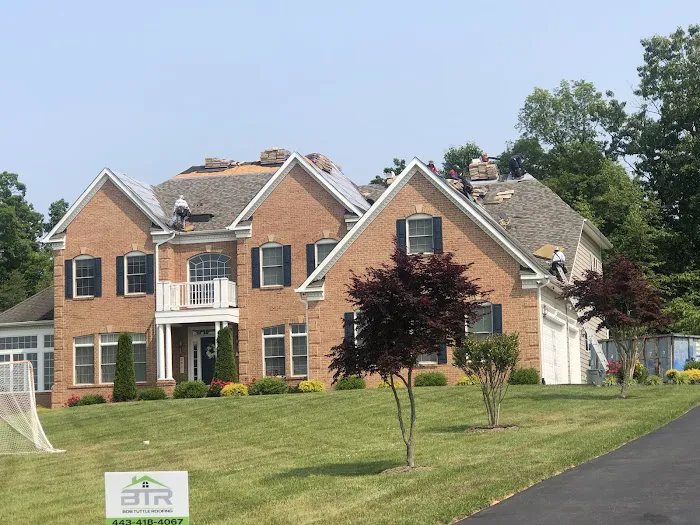 Bob Tuttle Roofing Picture 1