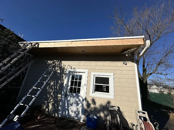 E & J Roofing and Construction, LLC Picture 4