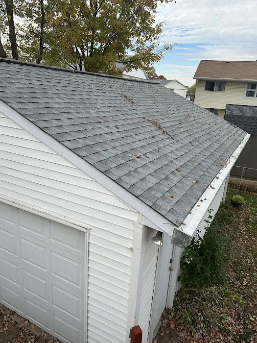 E & J Roofing and Construction, LLC Picture 7