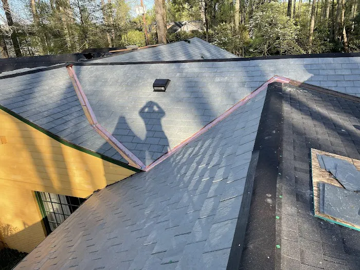 E & J Roofing and Construction, LLC Picture 9