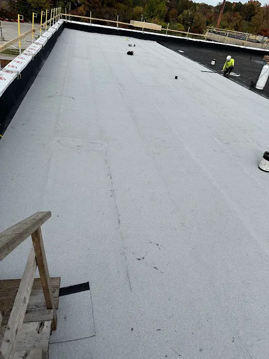 E & J Roofing and Construction, LLC Picture 5