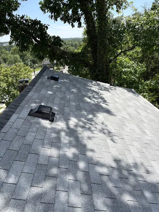 Reliable Roofing & Siding LLC Picture 3