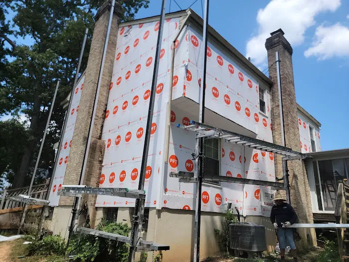 B&R SIDING INC Picture 10