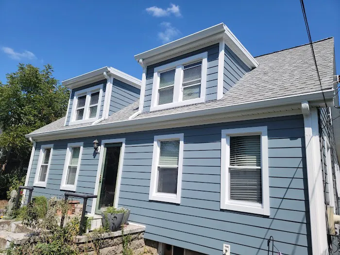 B&R SIDING INC Picture 7