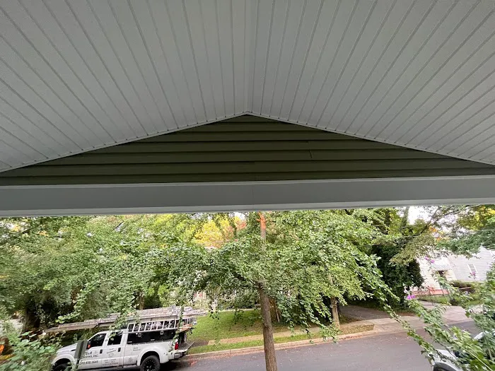 B&R SIDING INC Picture 2