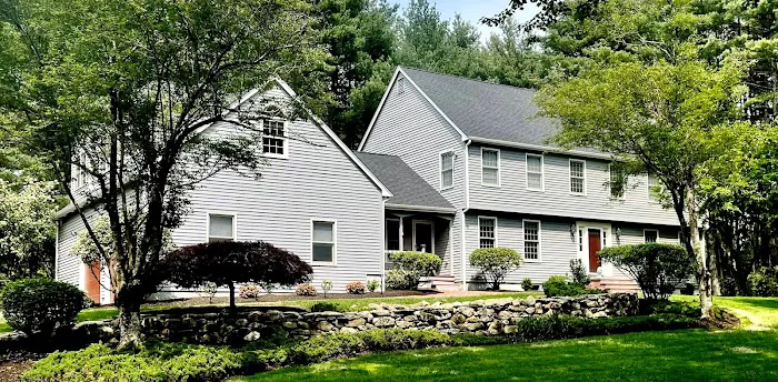 Robert Roofing and Gutters, Inc. Picture 2