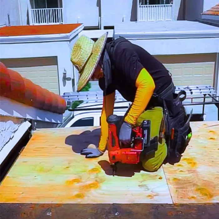 Exquisite Roofing and Exteriors LLC Picture 2