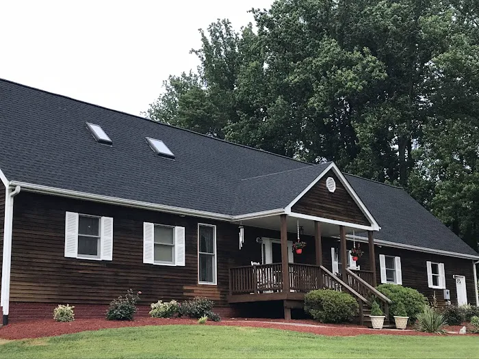 AAA Roofing Company Inc. Picture 1