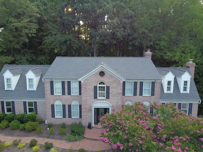 Wil the Roofer Picture 1