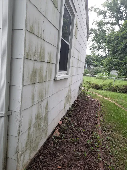 O & R Roof and Carpentry, LLC Picture 10