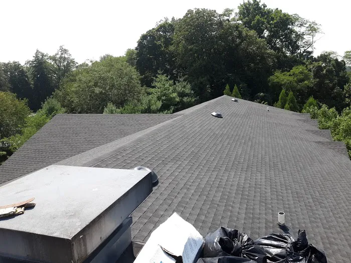 GUATE CONSTRUCTION LLC Picture 10