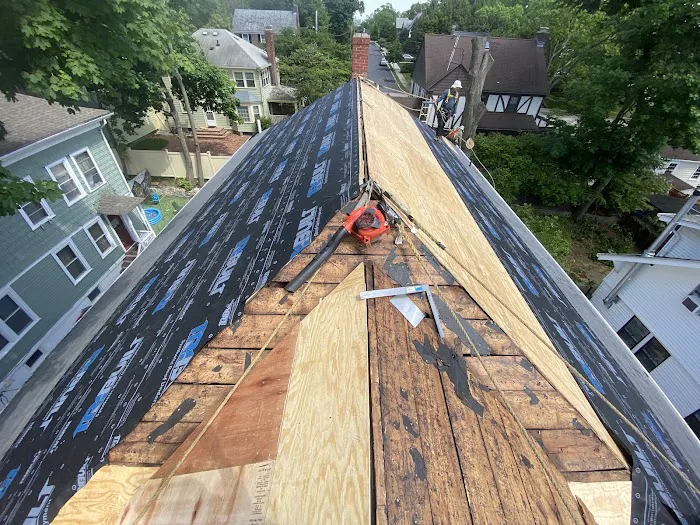 C & J Construction & Roofing, LLC Picture 9