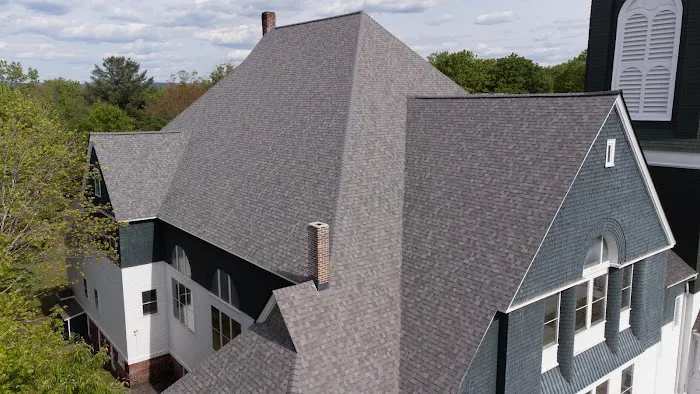 Red Dog's Roofing LLC Picture 2