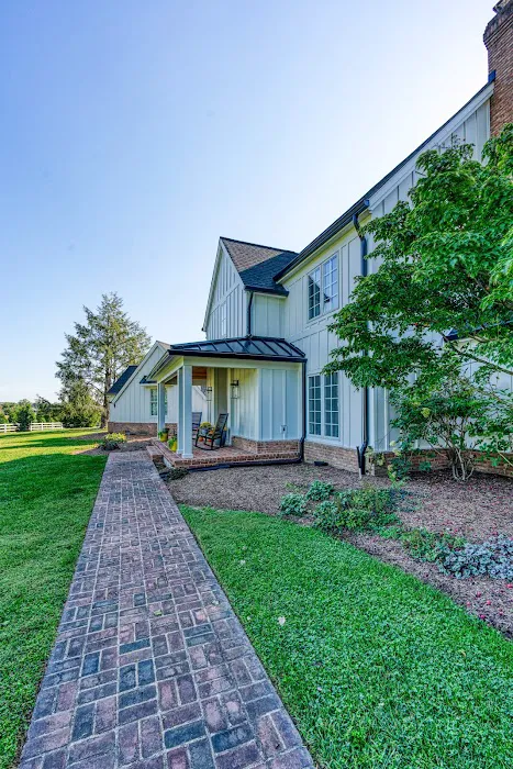 Fichtner Home Exteriors Picture 8