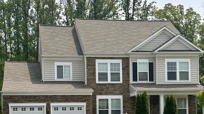 Golden Tree Roofing Picture 1