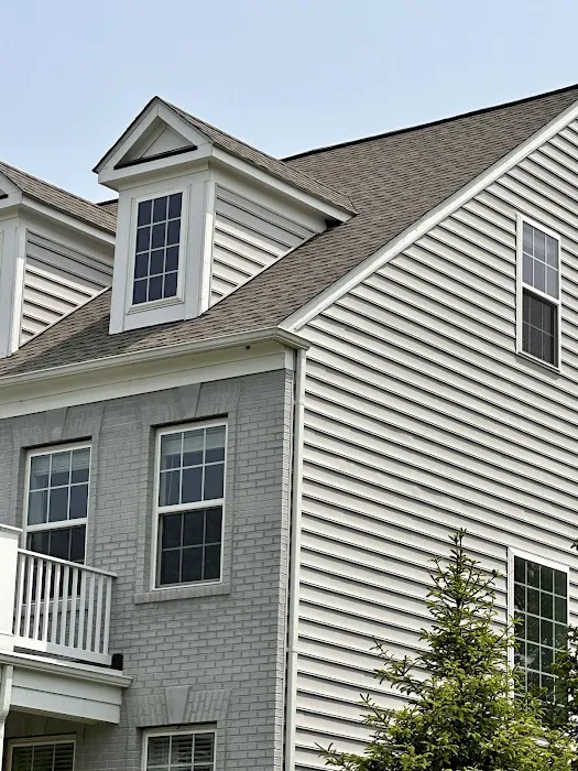 Golden Tree Roofing Picture 8