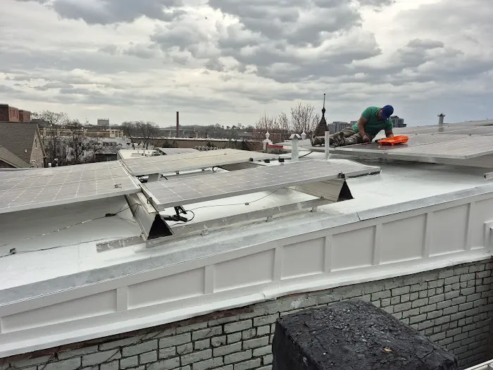 Reyes roofing Picture 8