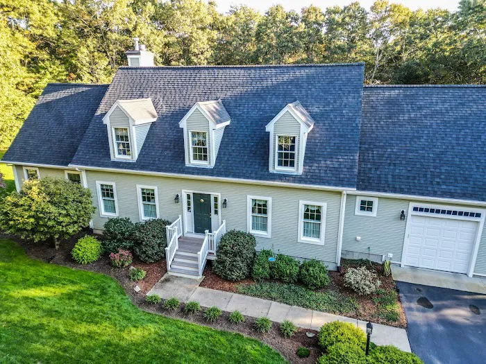 B & R Fournier Construction Inc Picture 2