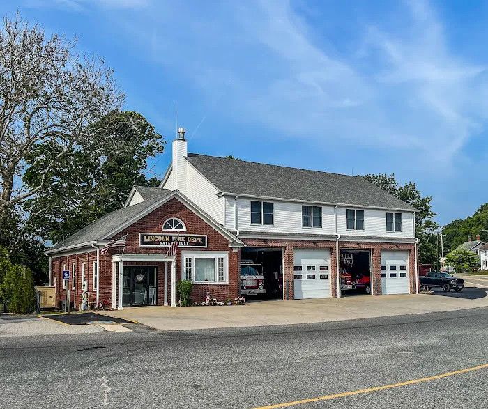 B & R Fournier Construction Inc Picture 3