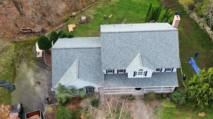 757 Exteriors Roofing and Siding Picture 3