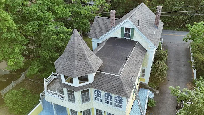 Qualified Roofing LLC Picture 3