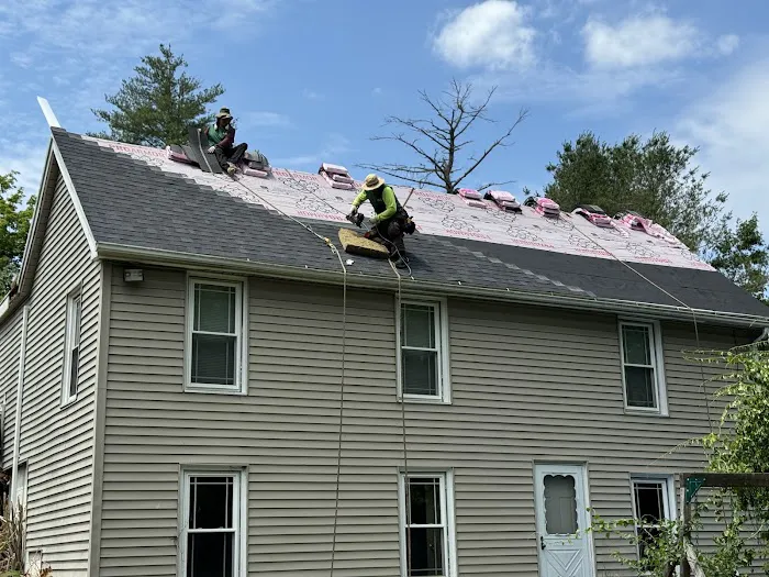 Affordable Roofing / Gutters Picture 8