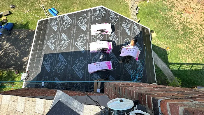 D&V Roofing LLC Picture 2