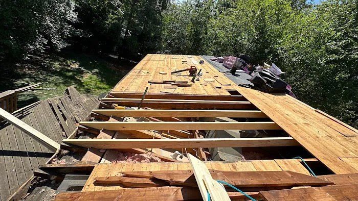 D&V Roofing LLC Picture 4