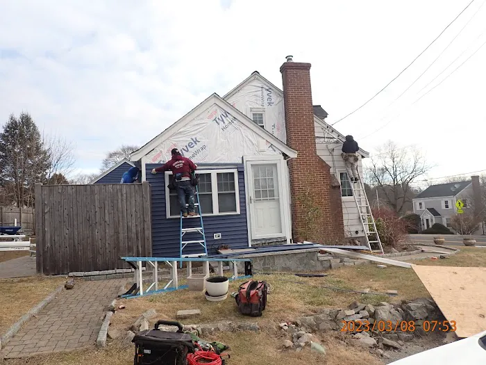 Brown Bros. Roofing Picture 1