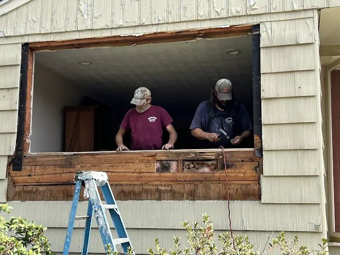 Brown Bros. Roofing Picture 10