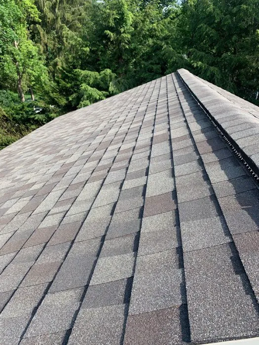 Roundtable Roofing & Siding, Inc. Picture 3