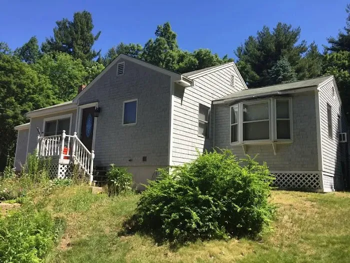 Merrimack Roofing & Construction Group Picture 3