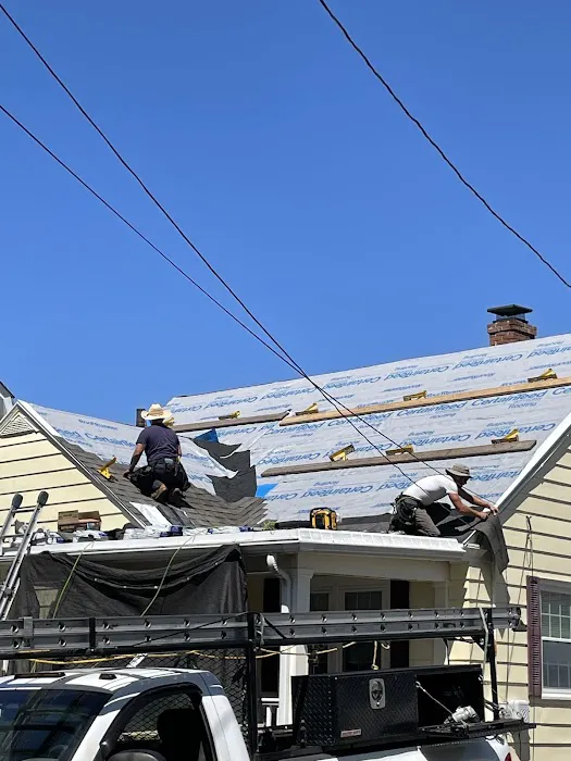 KMK Roofing Picture 3