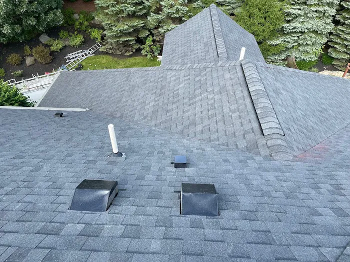 JCR PRO WINNER CONSTRUCTION INC Picture 5