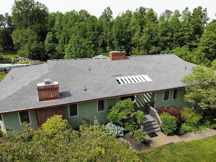 Benchmark Roofers Picture 2