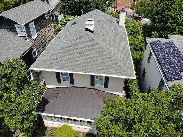 Benchmark Roofers Picture 4