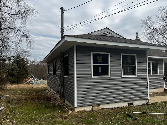 House Transformers Inc. Picture 10