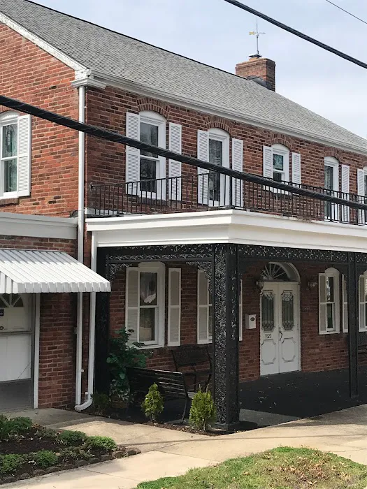 K&M Roofing and Contracting LLC Picture 1