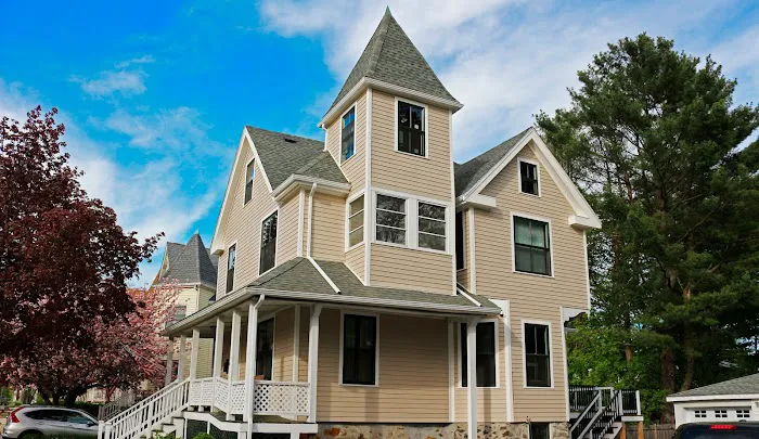 United Home Experts of Rhode Island Picture 2