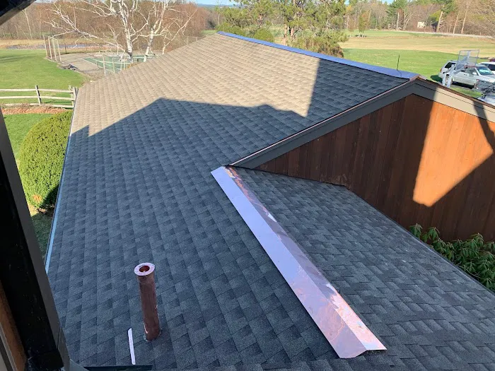 Superior Roofing and Siding Picture 1