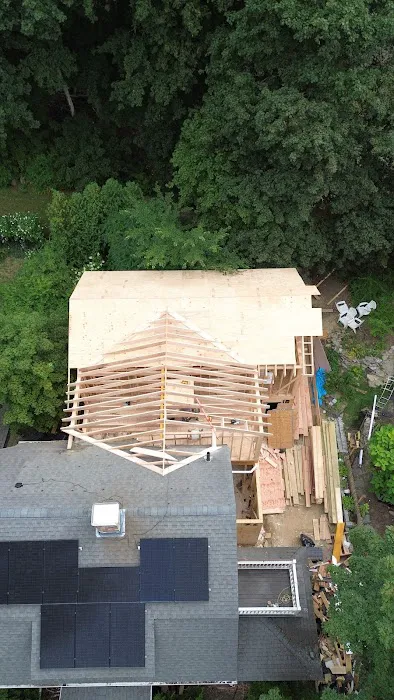 Hemlock Roofing LLC Picture 4