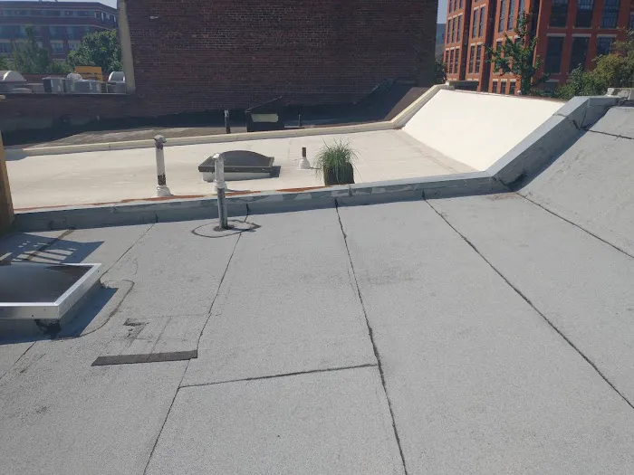 United Roofing LLC Picture 9