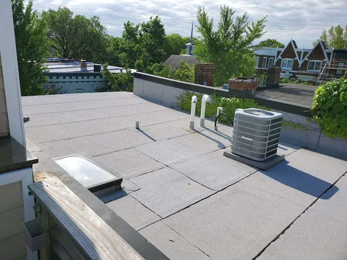 Dupont Roofing LLC Picture 1