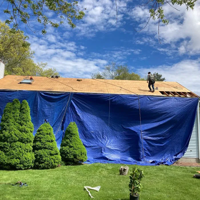 Jennifer construction Roofing Picture 2