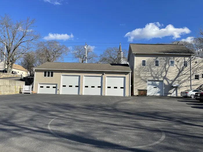 L & L Roofing Company Picture 2