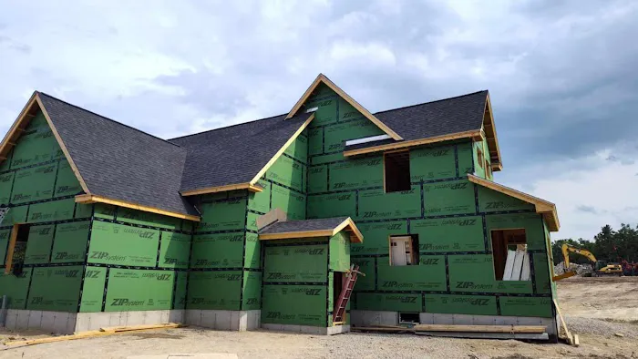 TOP NOTCH ROOFING Picture 4